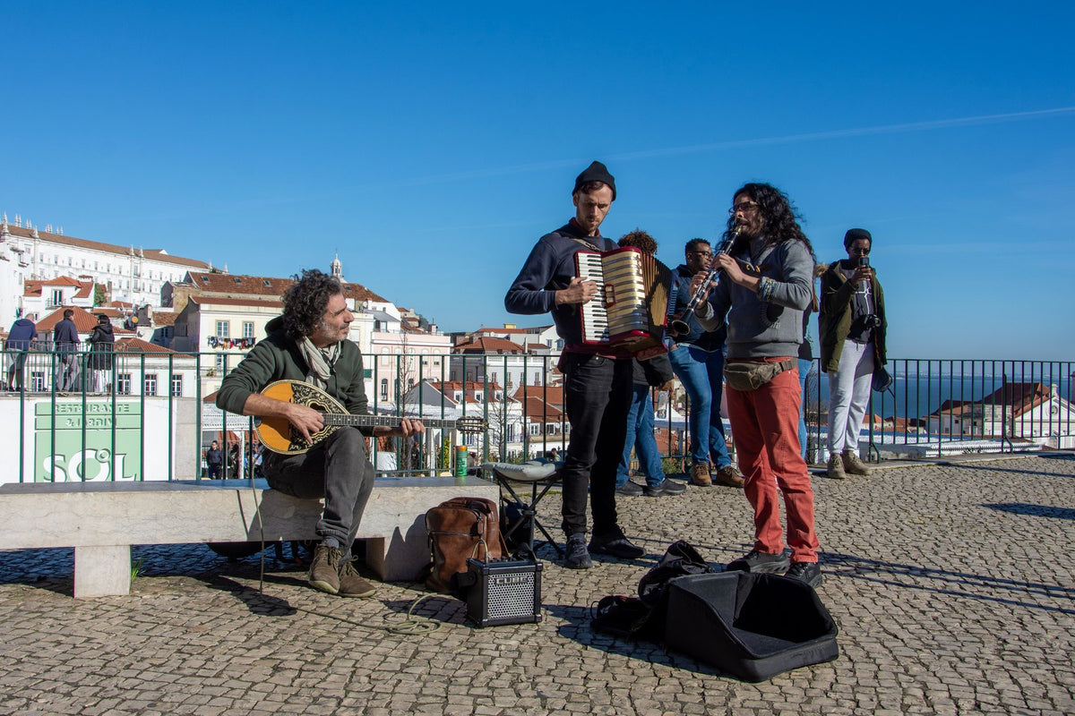 Archival study of Portuguese cultural texture