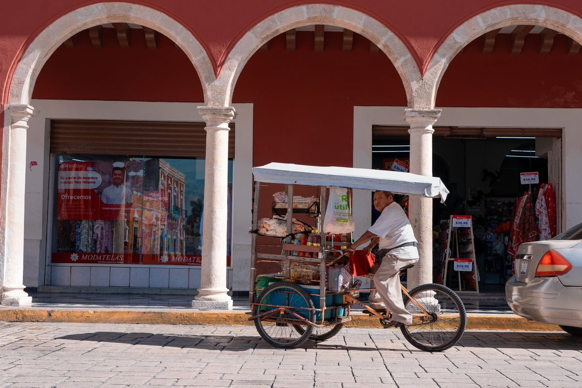 Archival study of Spanish cultural texture