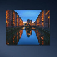 Speicherstadt Canal at Dusk — close-up thumbnail