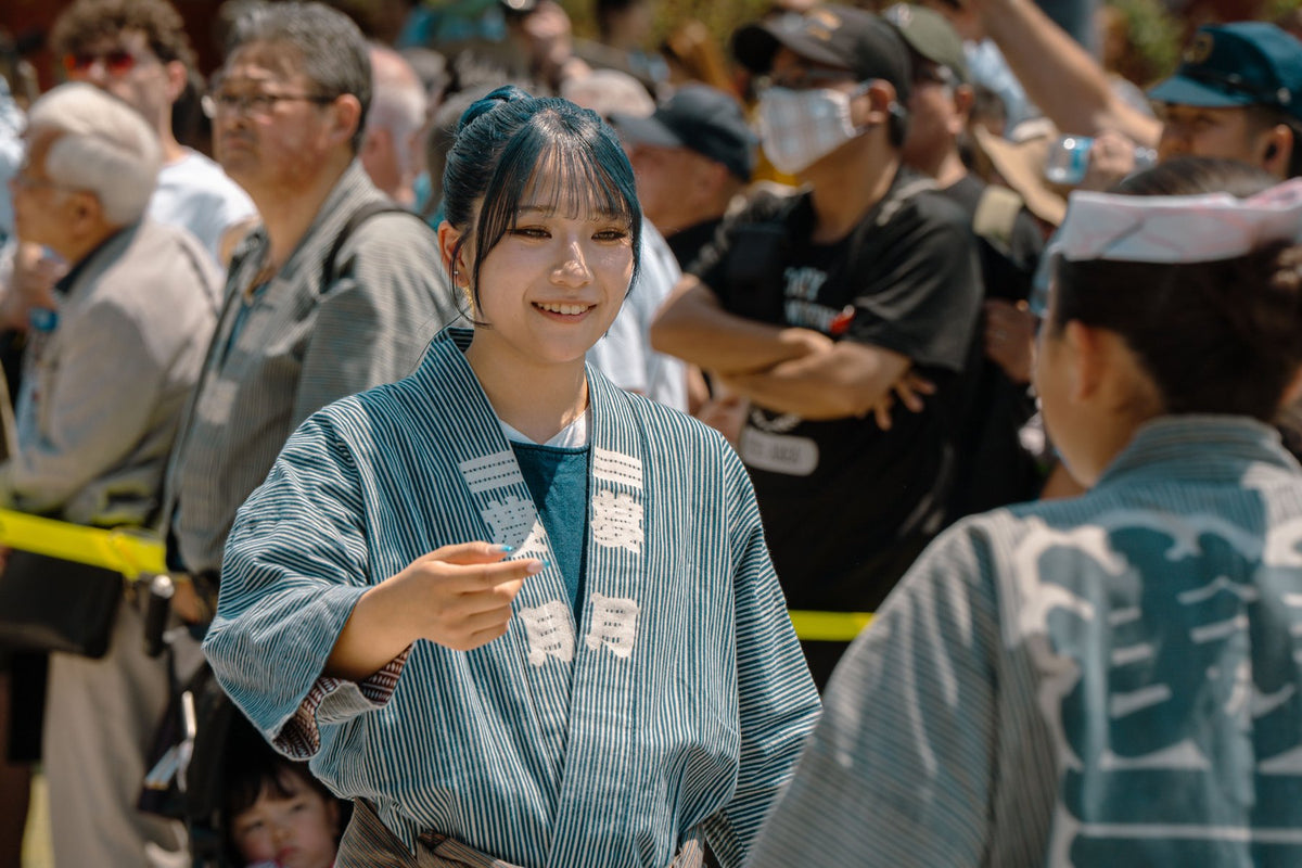 Archival study of Japanese cultural texture