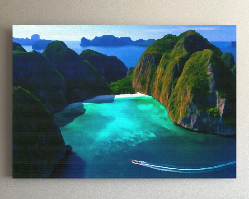 Maya Bay Phi Phi Islands — Phi Phi Islands, Thailand