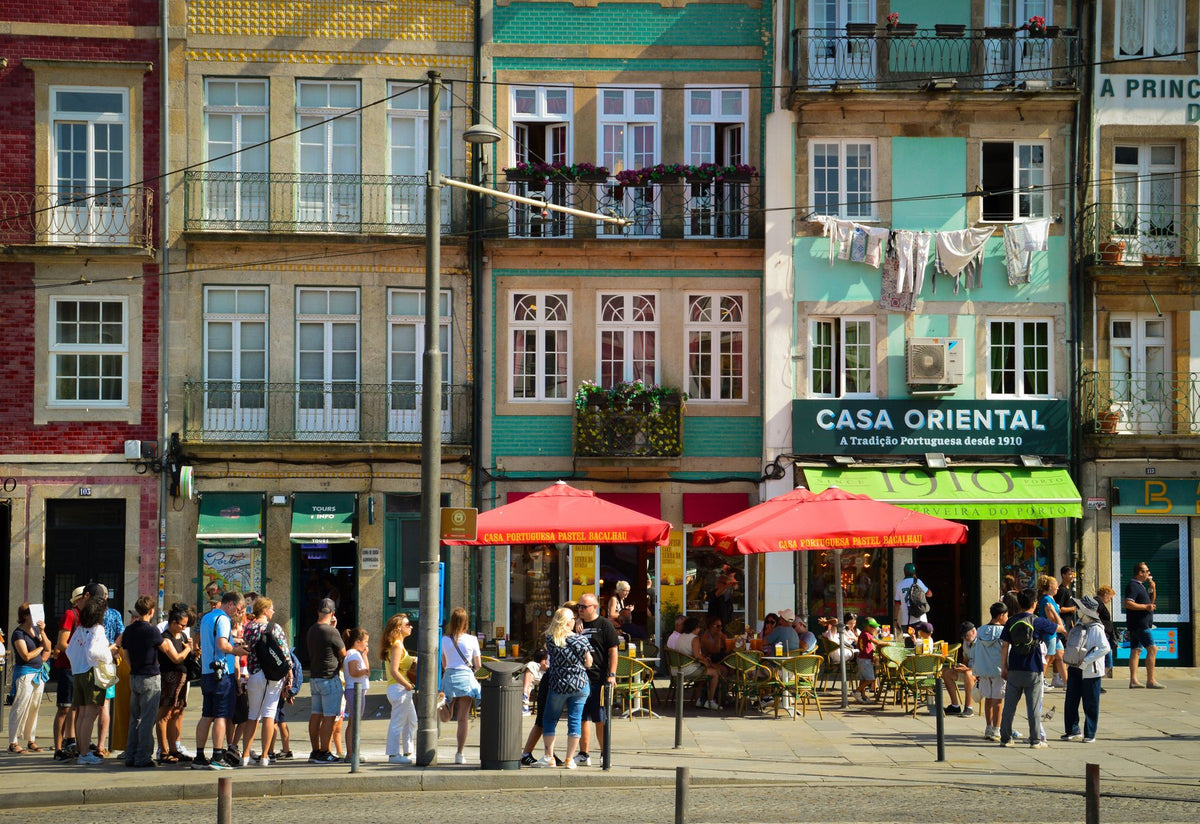 Archival study of Portuguese cultural texture
