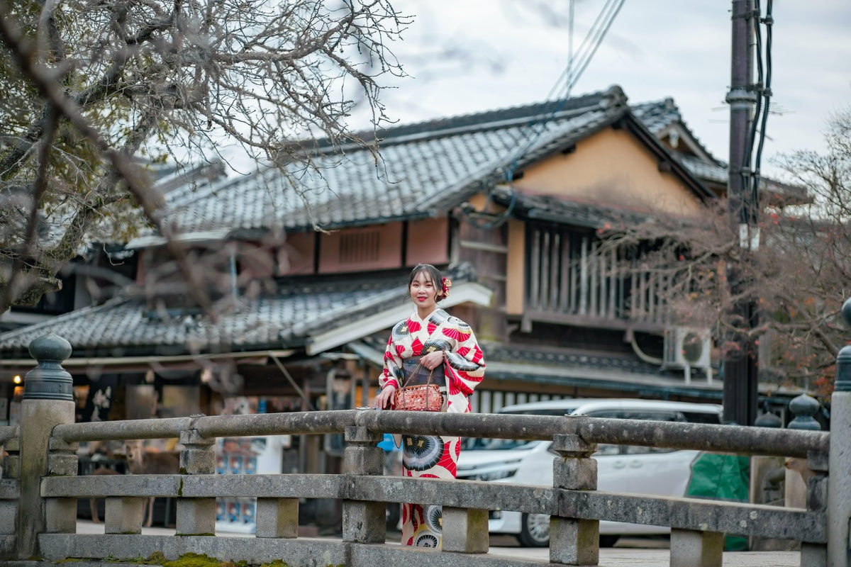 Archival study of Japanese cultural texture