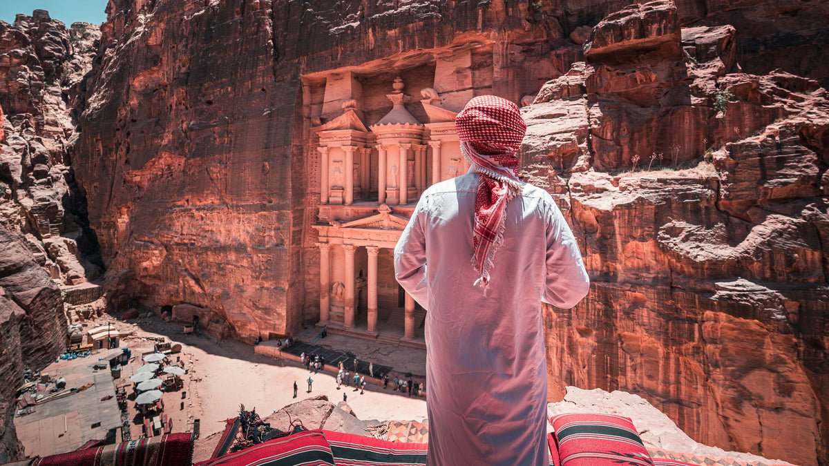 Archival study of Arabic (Jordanian Arabic) cultural texture